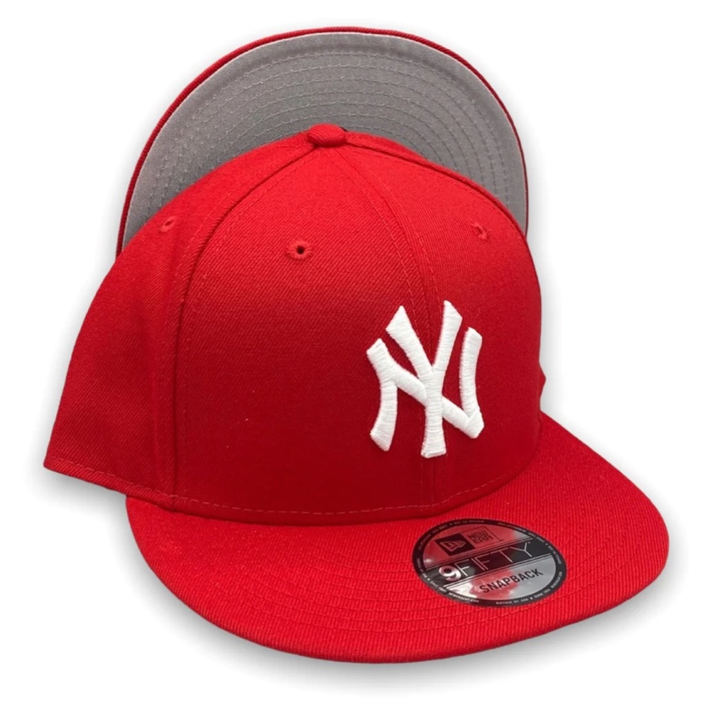 New York Yankees Basic 9FIFTY New Era Red Snapback Hat